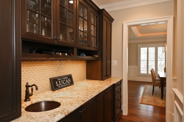 Bishop Cabinets - Traditional