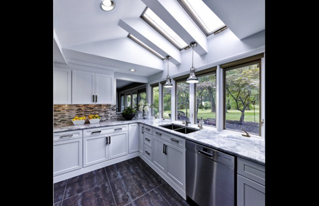 Bishop Cabinets - Traditional