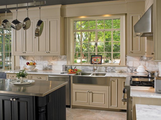 Bishop Cabinets - Traditional